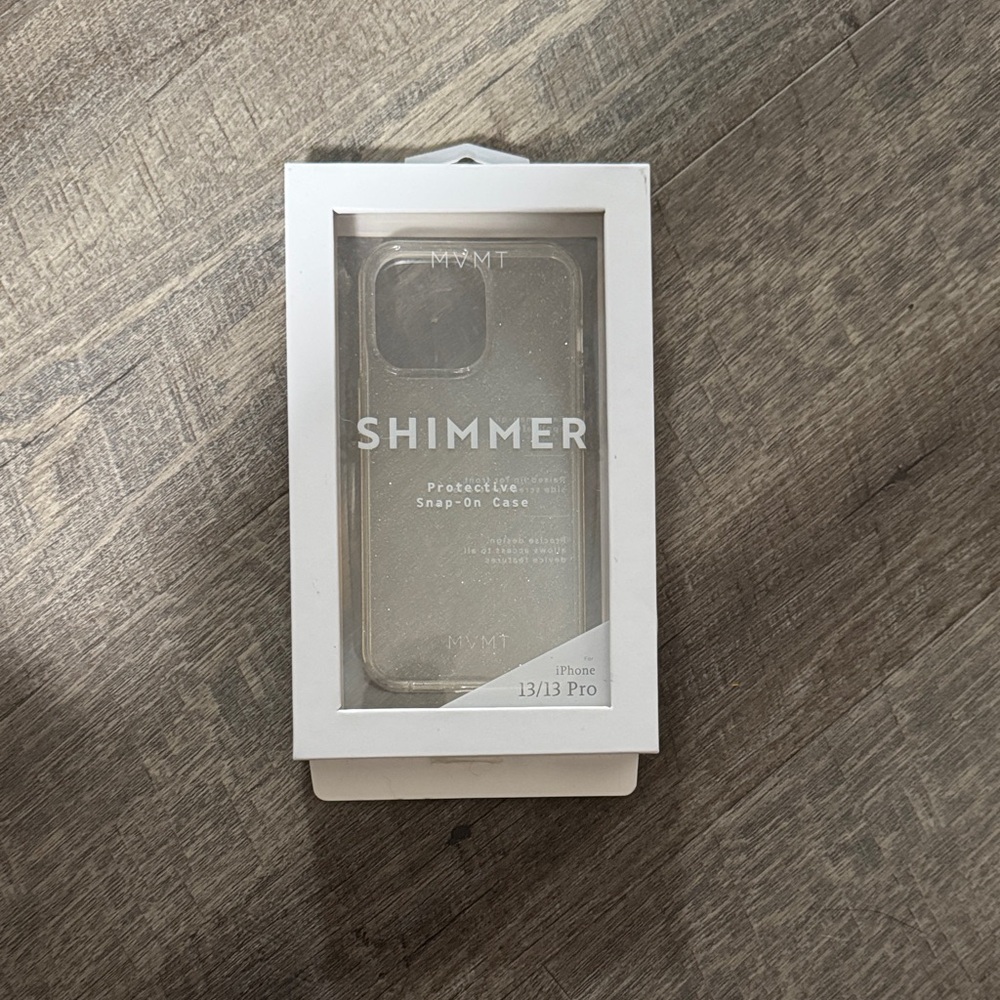 Shimmer Protective Snap-On Case for iPhone 13/13 Pro - Silver